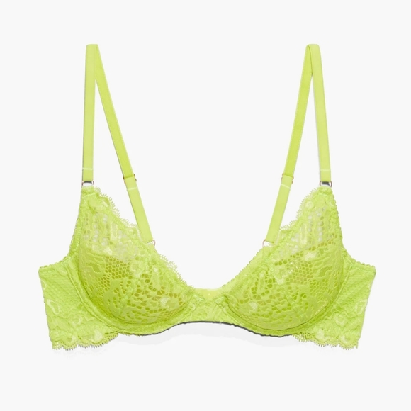 Savage X Fenty Other - NIP SAVAGEXFENTY Alien Animal Lace Unlined Plunge Bra Twisted Lime Green 34D